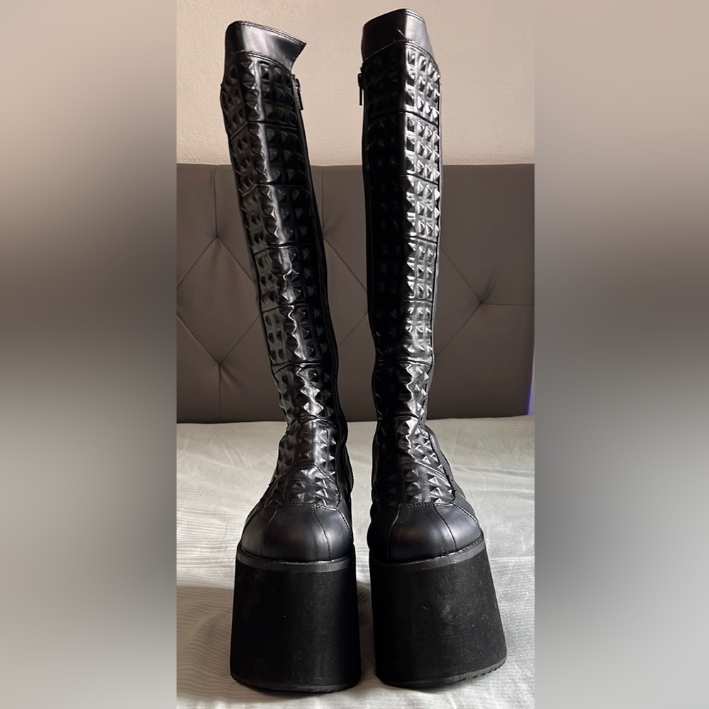 Demonia Platform Boots - Knee High - Size 8m - image 2
